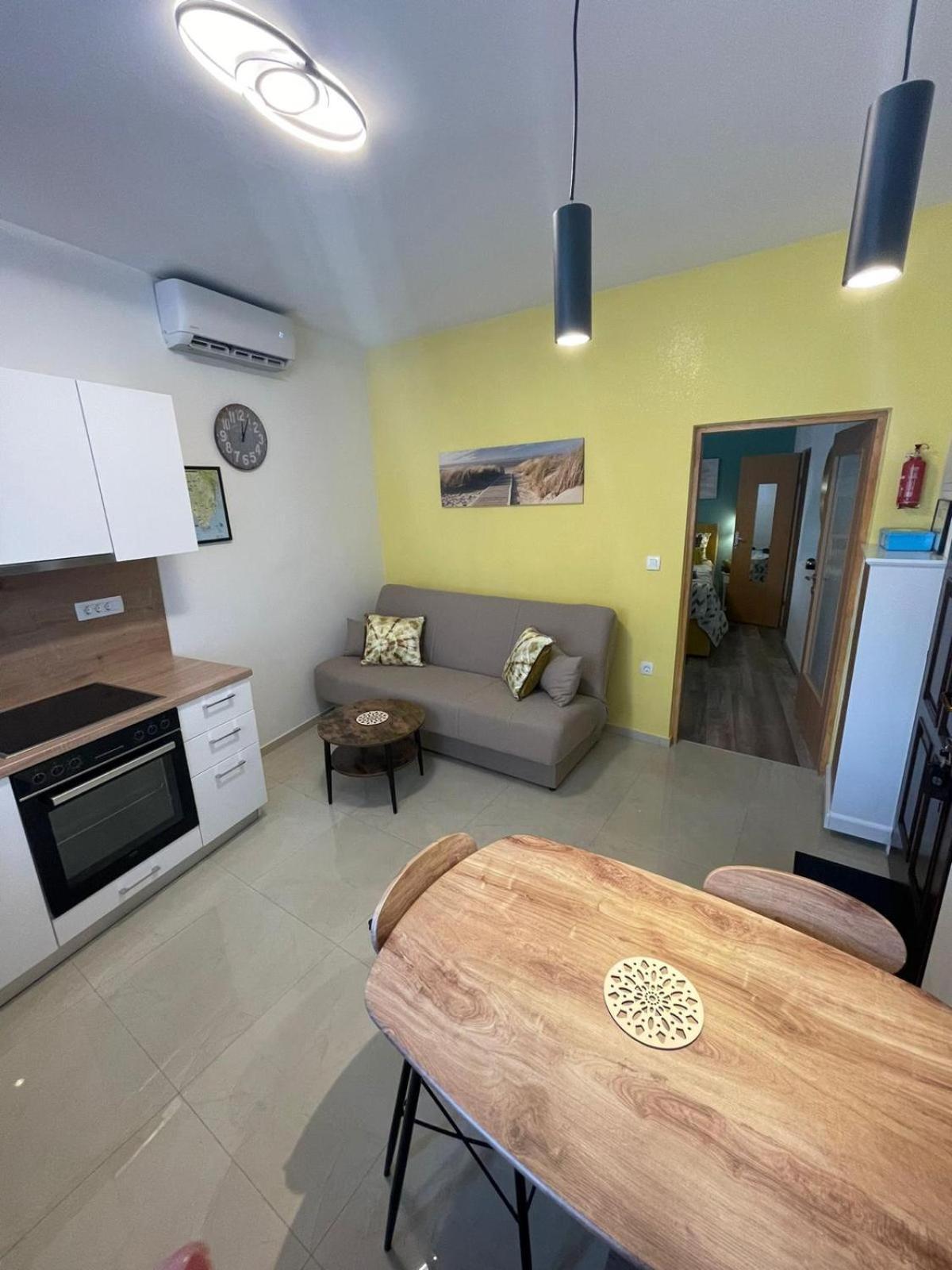 PUY Apartment Eli מראה חיצוני תמונה