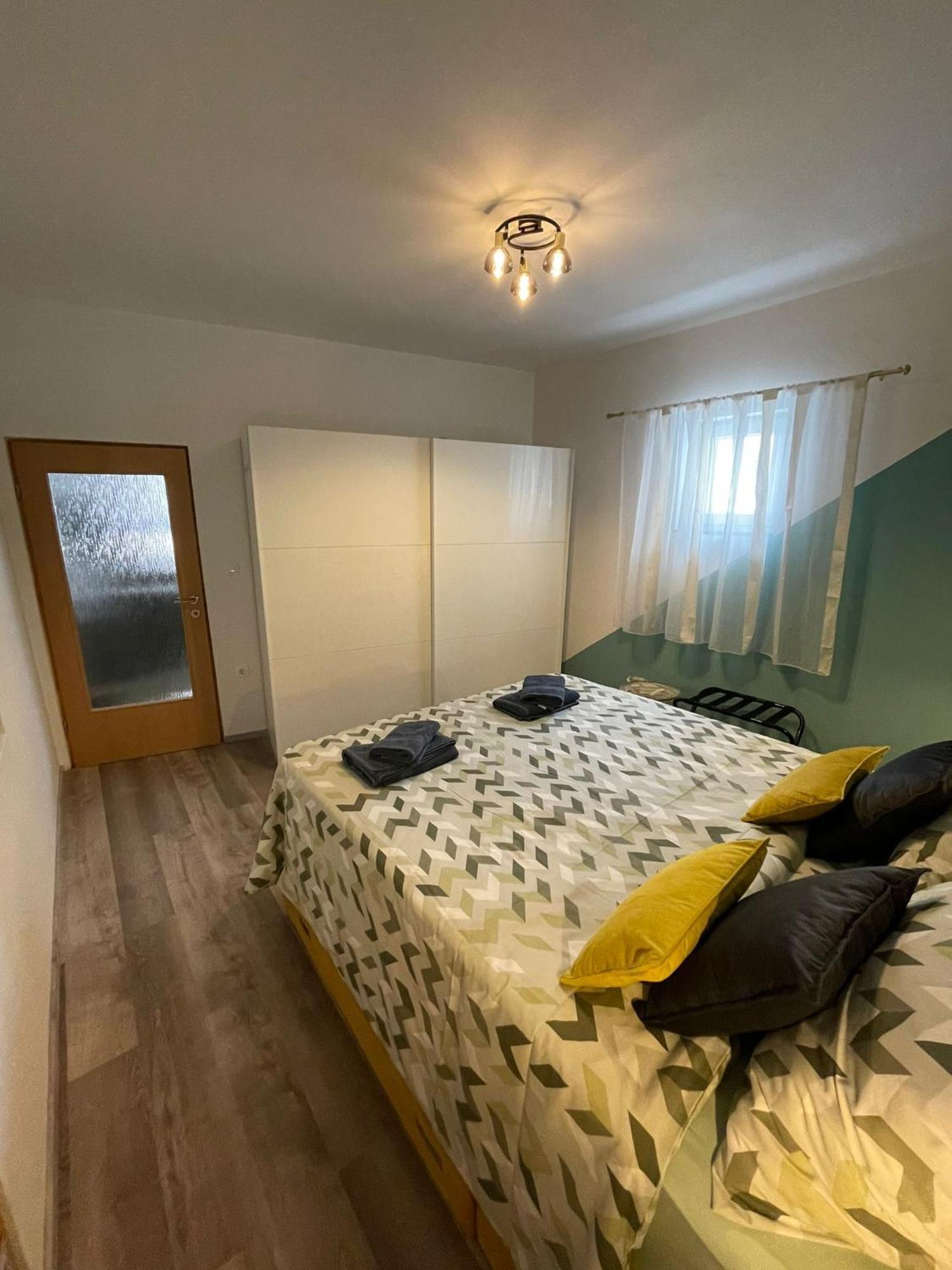 PUY Apartment Eli מראה חיצוני תמונה